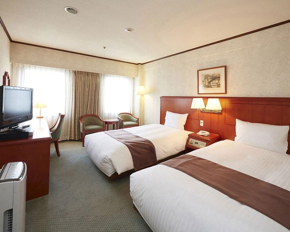 Yours Hotel ฟุกุอิ ภายนอก รูปภาพ